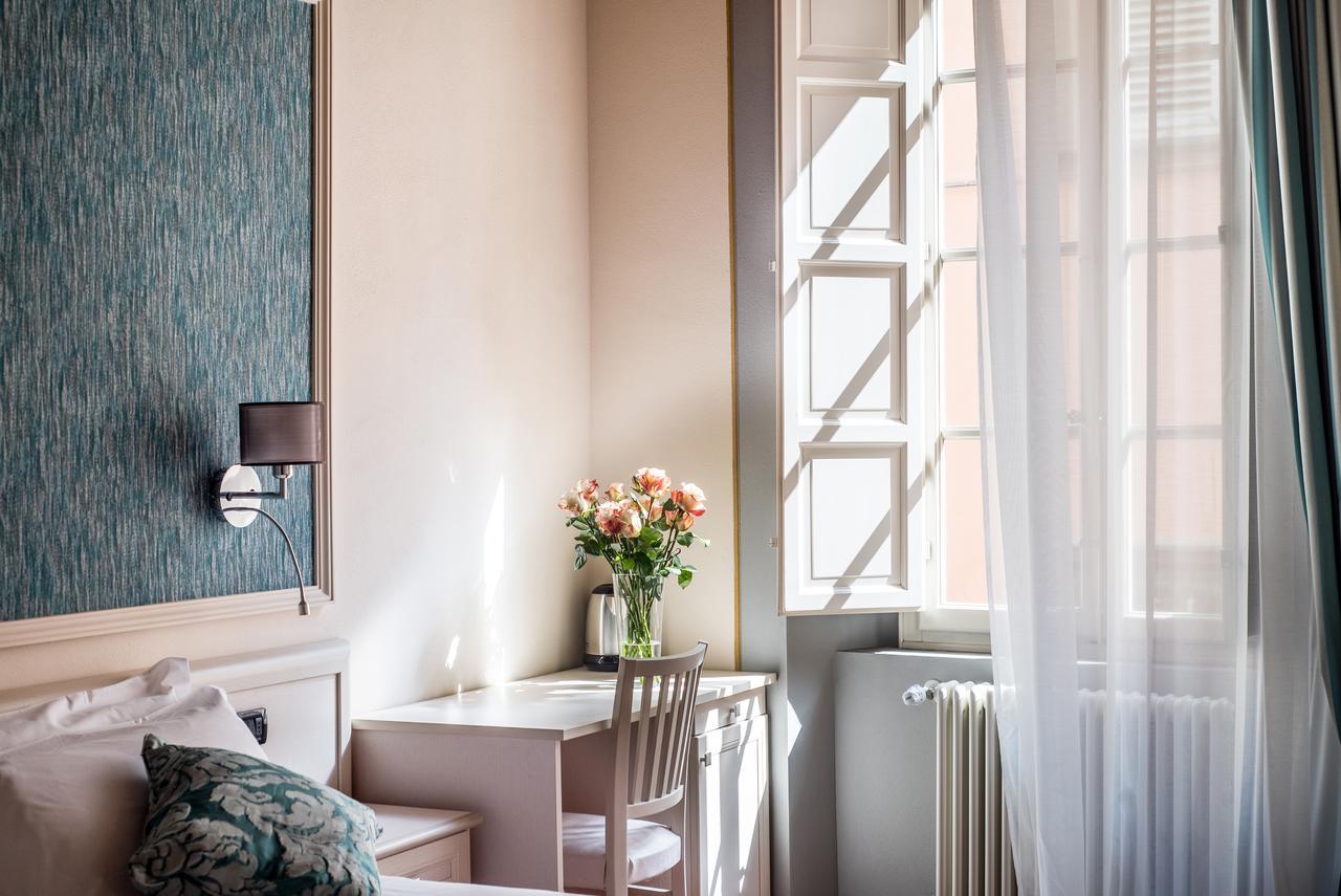 B&B Residenza Di Via Fontana ลุคคา ภายนอก รูปภาพ