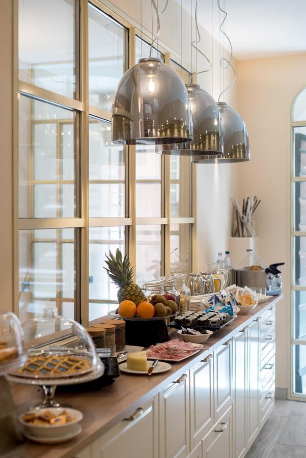 B&B Residenza Di Via Fontana ลุคคา ภายนอก รูปภาพ