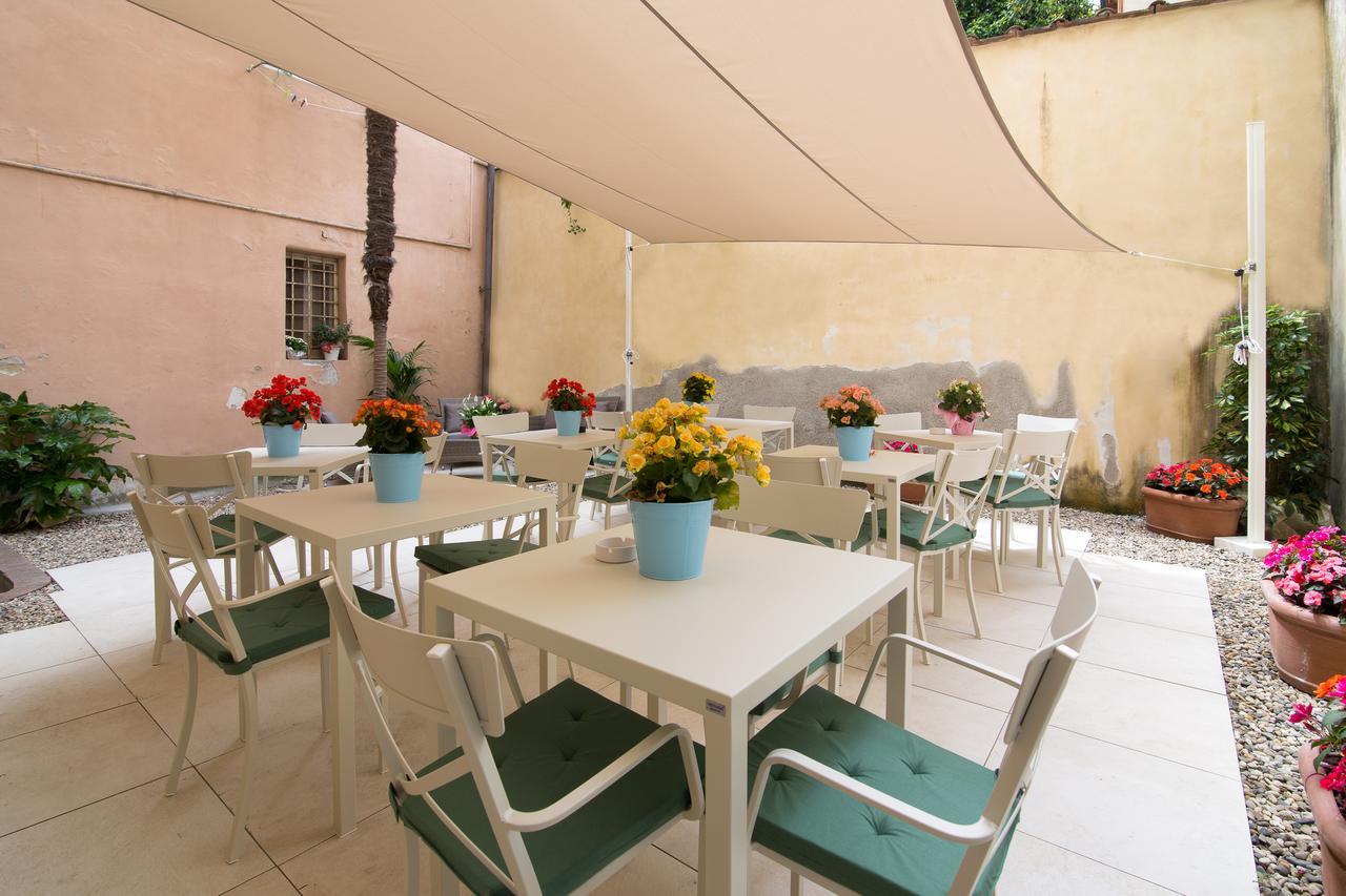 B&B Residenza Di Via Fontana ลุคคา ภายนอก รูปภาพ