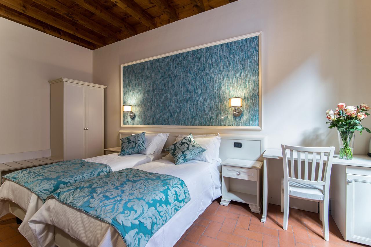 B&B Residenza Di Via Fontana ลุคคา ภายนอก รูปภาพ