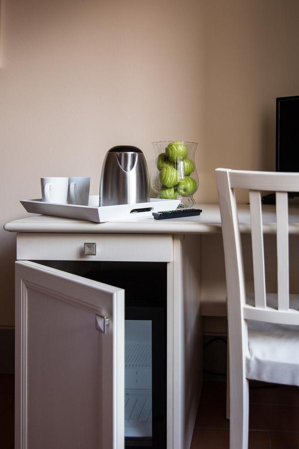 B&B Residenza Di Via Fontana ลุคคา ภายนอก รูปภาพ