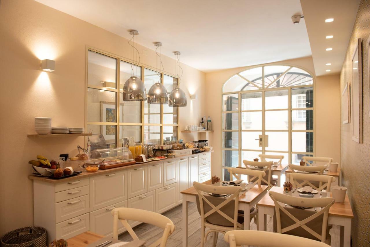 B&B Residenza Di Via Fontana ลุคคา ภายนอก รูปภาพ